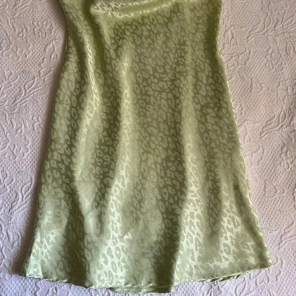Mint green cheetah print dress Size Small - Picture 2 of 5
